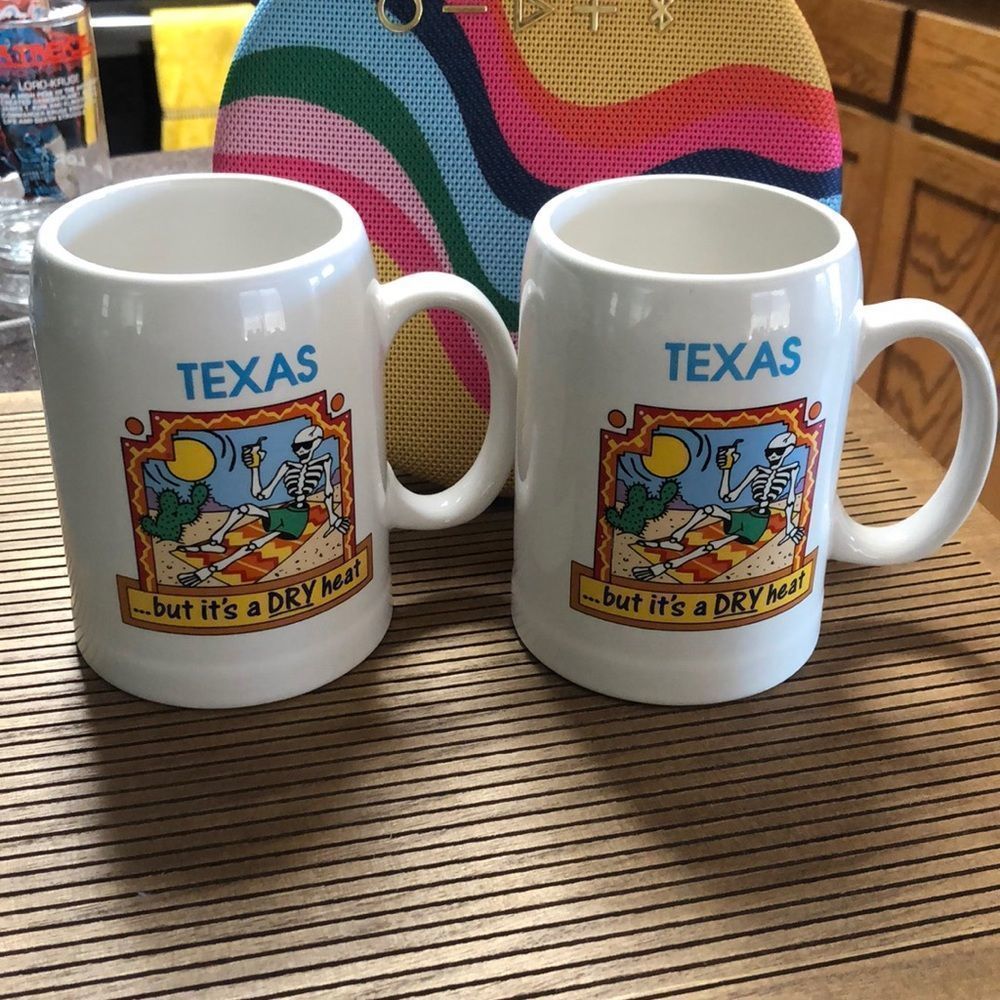 TEXAS ….BUT IT’S A DRY HEAT SET OF MUGS - Picture 1 of 5